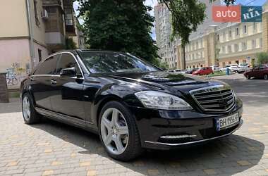 Седан Mercedes-Benz S-Class 2010 в 