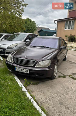 Седан Mercedes-Benz S-Class 2000 в Брошневе-Осаде