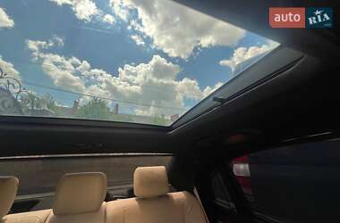 Седан Mercedes-Benz S-Class 2012 в 