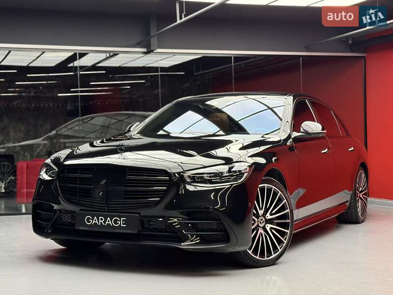 Mercedes-Benz S-Class 2020