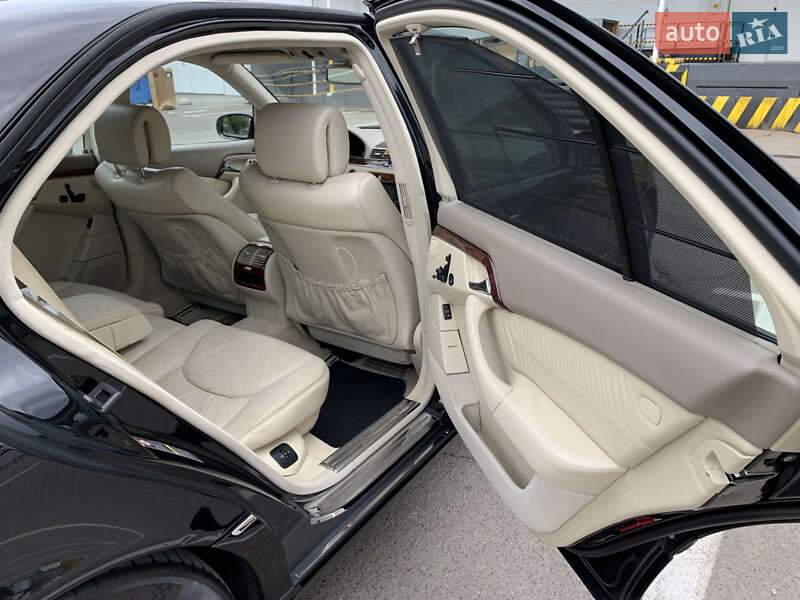Седан Mercedes-Benz S-Class 2004 в Одессе