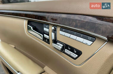 Седан Mercedes-Benz S-Class 2013 в 