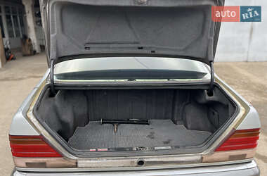 Седан Mercedes-Benz S-Class 1995 в 