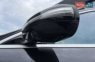 Седан Mercedes-Benz S-Class 2013 в 