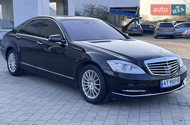 Седан Mercedes-Benz S-Class 2013 в 