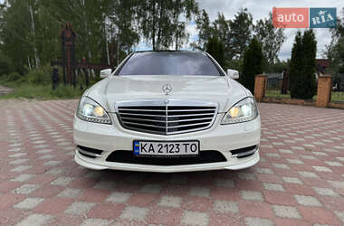 Седан Mercedes-Benz S-Class 2012 в 