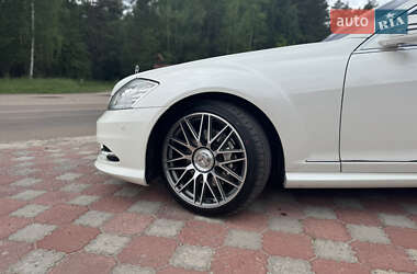 Седан Mercedes-Benz S-Class 2012 в 