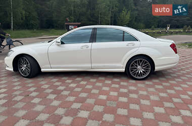Седан Mercedes-Benz S-Class 2012 в 