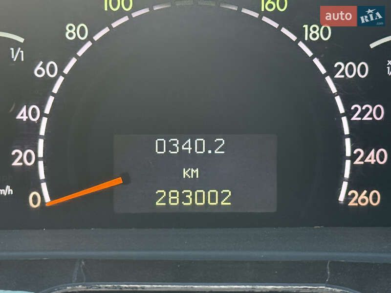 Седан Mercedes-Benz S-Class 2000 в Дніпрі