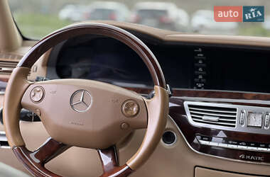 Седан Mercedes-Benz S-Class 2007 в 