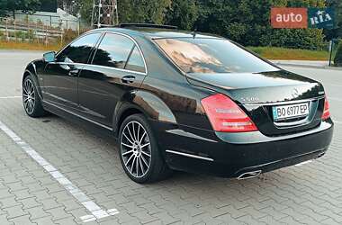 Седан Mercedes-Benz S-Class 2011 в 