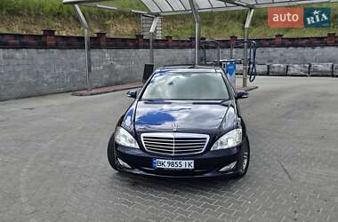 Седан Mercedes-Benz S-Class 2007 в Ровно