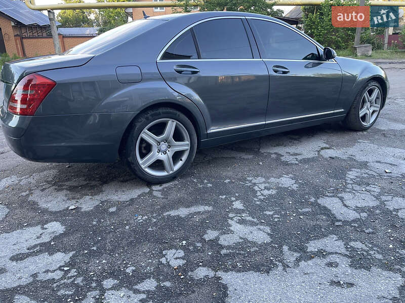Седан Mercedes-Benz S-Class 2007 в Коростышеве