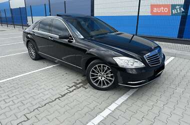 Седан Mercedes-Benz S-Class 2008 в Львове