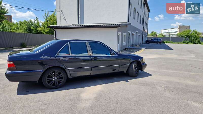 Mercedes-Benz S-Class 1996