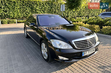Седан Mercedes-Benz S-Class 2005 в Одессе
