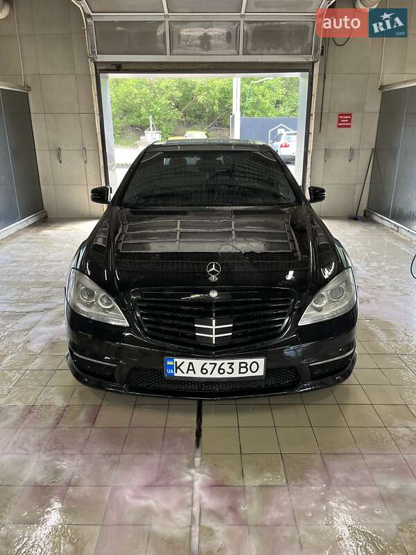 Седан Mercedes-Benz S-Class 2007 в Николаеве