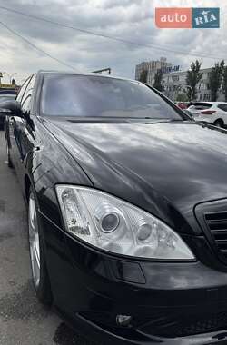 Седан Mercedes-Benz S-Class 2008 в 