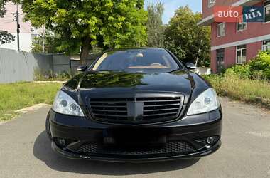 Седан Mercedes-Benz S-Class 2008 в 