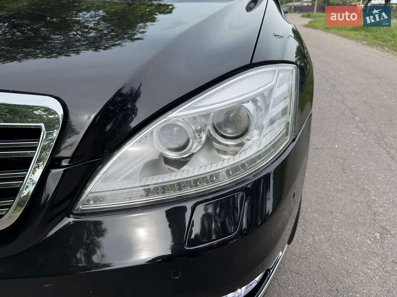 Седан Mercedes-Benz S-Class 2011 в Чернигове