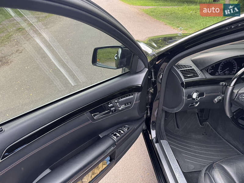 Седан Mercedes-Benz S-Class 2011 в Чернигове
