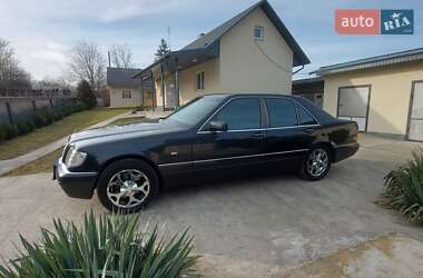 Седан Mercedes-Benz S-Class 1996 в Чернівцях