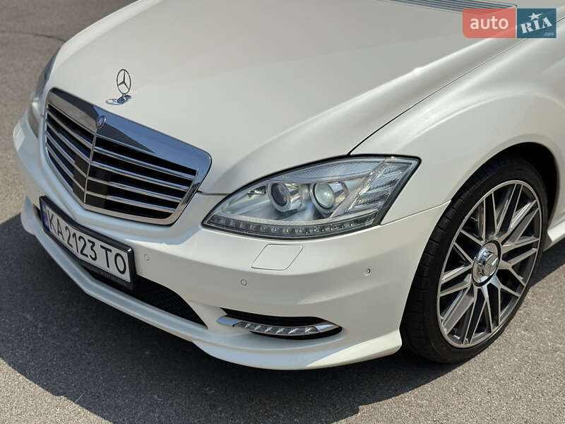 Седан Mercedes-Benz S-Class 2012 в Киеве
