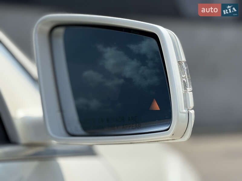 Седан Mercedes-Benz S-Class 2012 в Киеве