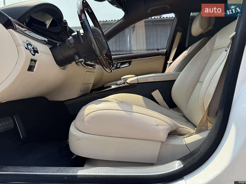 Седан Mercedes-Benz S-Class 2012 в Киеве