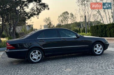 Седан Mercedes-Benz S-Class 2001 в 