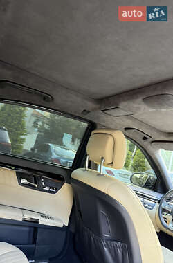 Седан Mercedes-Benz S-Class 2006 в 