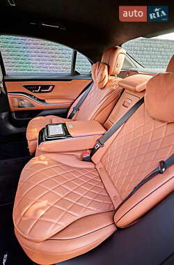 Седан Mercedes-Benz S-Class 2021 в 