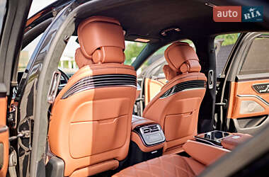 Седан Mercedes-Benz S-Class 2021 в 