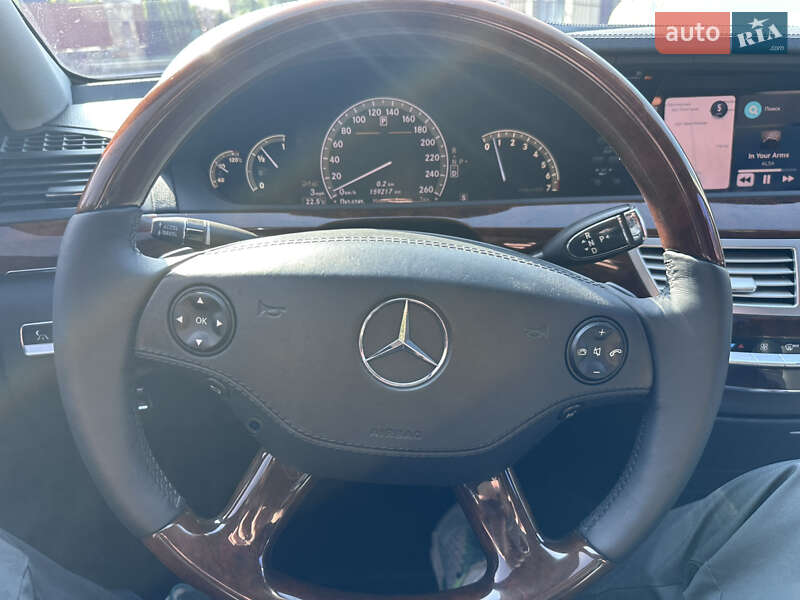 Седан Mercedes-Benz S-Class 2008 в Черновцах