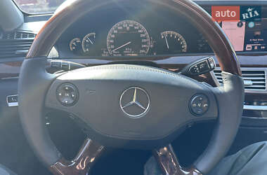 Седан Mercedes-Benz S-Class 2008 в 