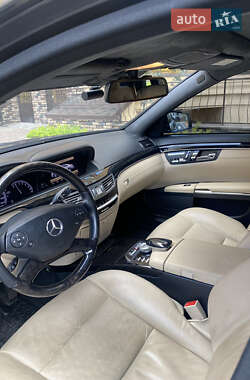 Седан Mercedes-Benz S-Class 2011 в 