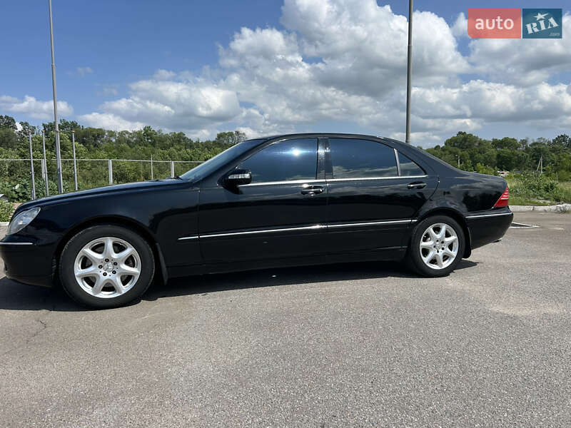 Седан Mercedes-Benz S-Class 2003 в Черняхові