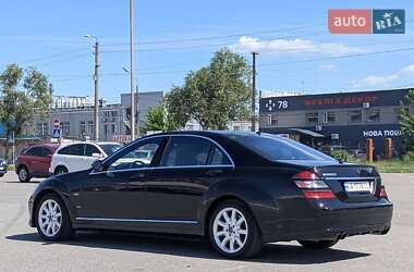 Седан Mercedes-Benz S-Class 2006 в 