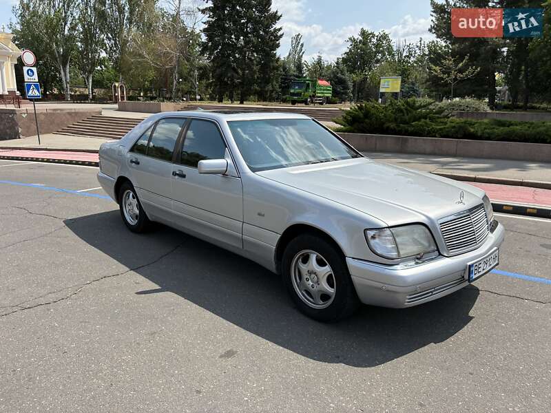 Седан Mercedes-Benz S-Class 1998 в Миколаєві
