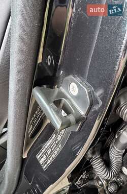 Седан Mercedes-Benz S-Class 2012 в 