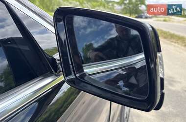Седан Mercedes-Benz S-Class 2012 в 