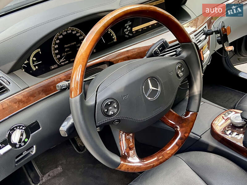 Седан Mercedes-Benz S-Class 2007 в Ивано-Франковске