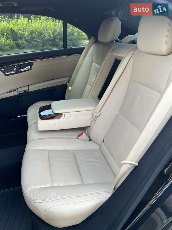 Седан Mercedes-Benz S-Class 2011 в Вінниці