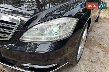 Седан Mercedes-Benz S-Class 2011 в 