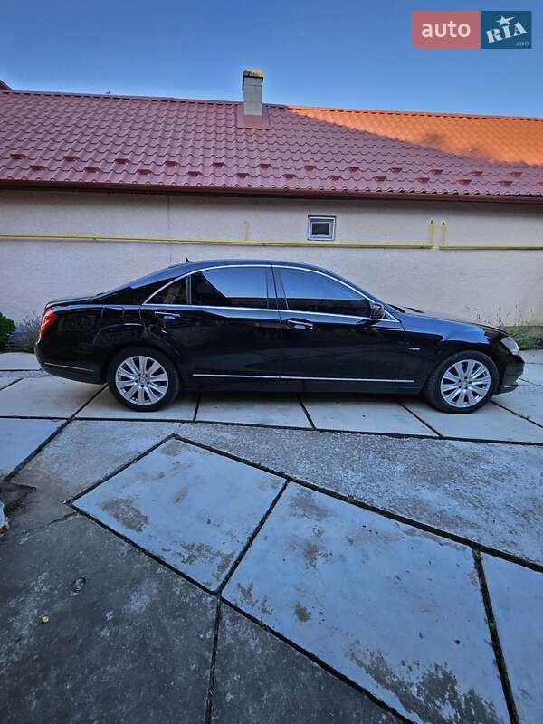 Седан Mercedes-Benz S-Class 2011 в Береговому фото 3 Седан Mercedes-Benz S-Class 2011 в Береговому