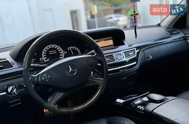 Седан Mercedes-Benz S-Class 2011 в 