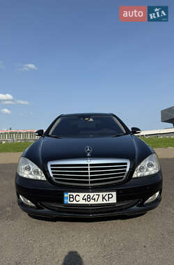 Седан Mercedes-Benz S-Class 2007 в Львове