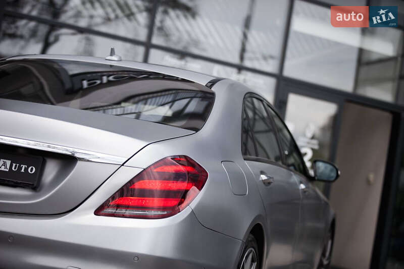 Седан Mercedes-Benz S-Class 2017 в Ужгороді