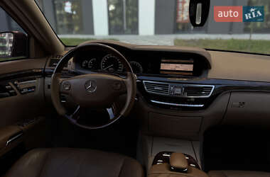 Седан Mercedes-Benz S-Class 2007 в 