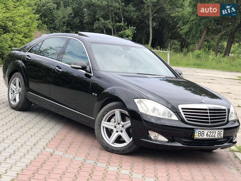 Седан Mercedes-Benz S-Class 2006 в Шепетівці